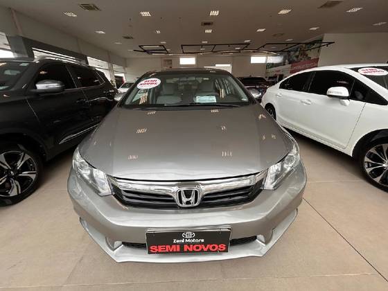 HONDA CIVIC 1.8 LXL 16V FLEX 4P AUTOMÁTICO